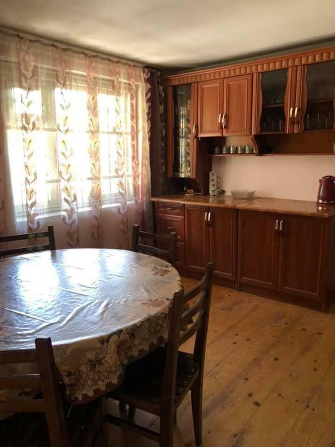 Family House In Racha, Oniアパートメント エクステリア 写真